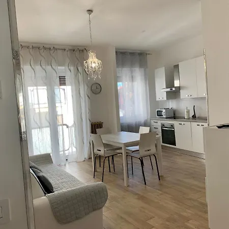 Apartment Maison Sophie Arona